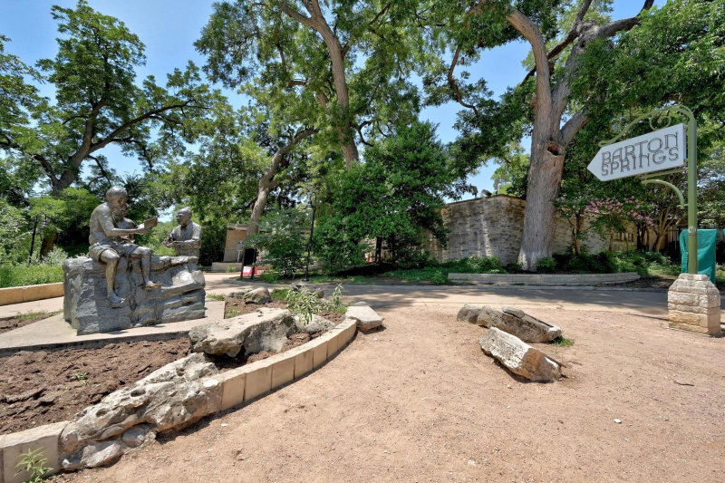 Property photo 36