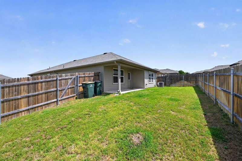 Property photo 37