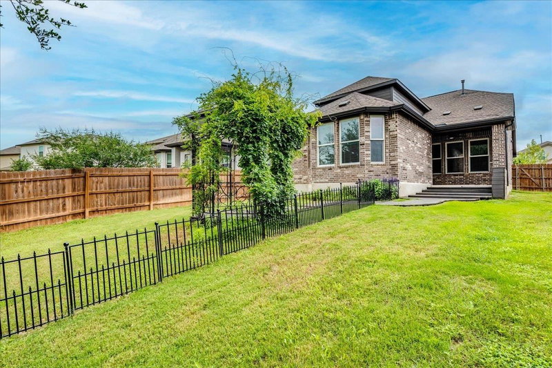 Property photo 30