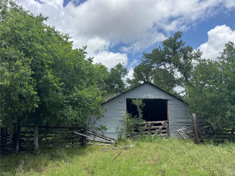 Property photo 22