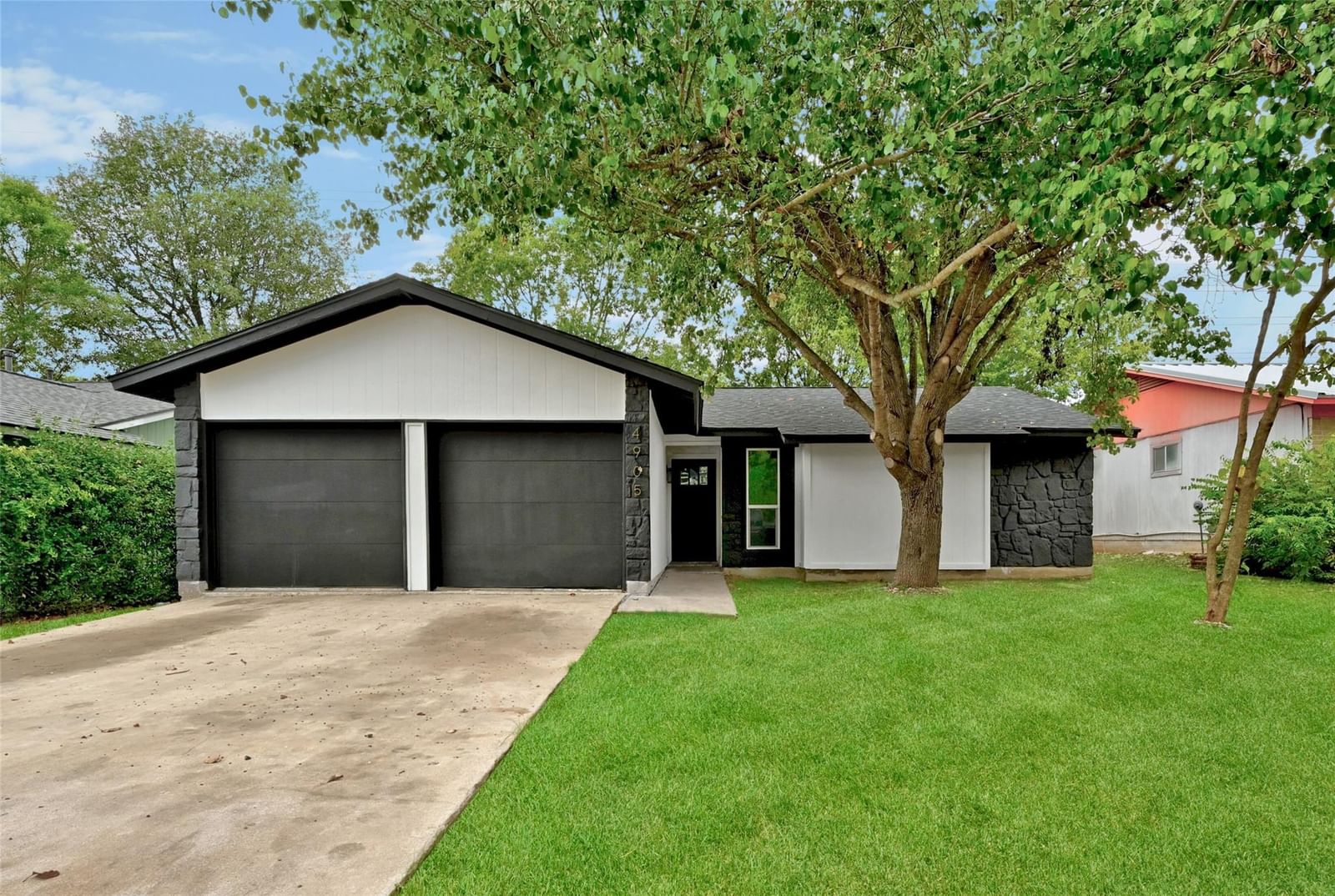 4905 Lambs LN - Photo 1