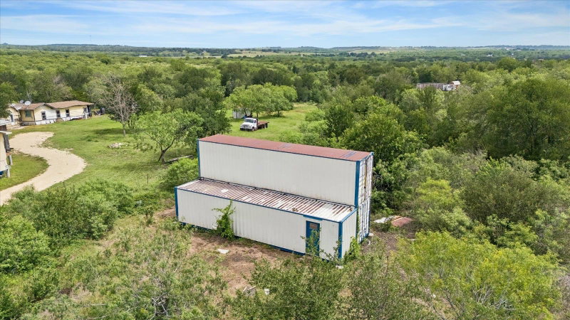 Property photo 31