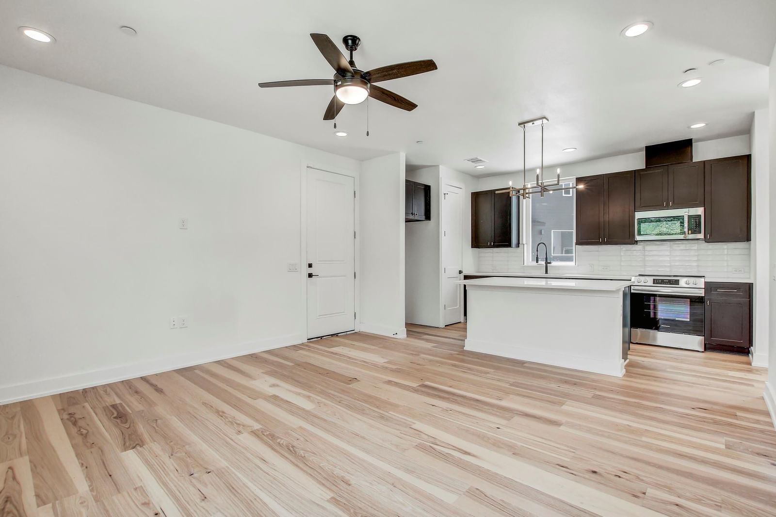 4127 12th ST #4 - Photo 1