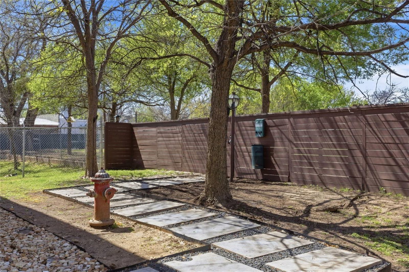 Property photo 25