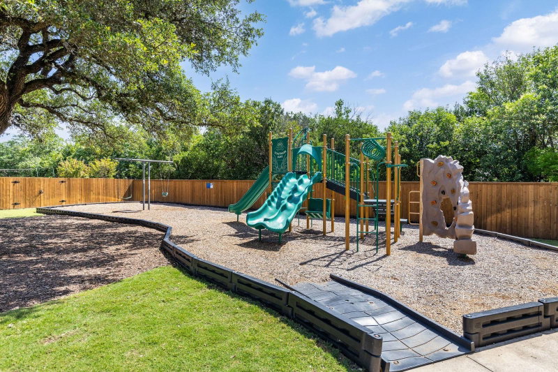 Property photo 28