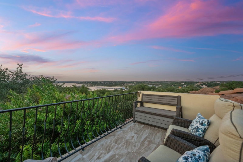 Property photo 28