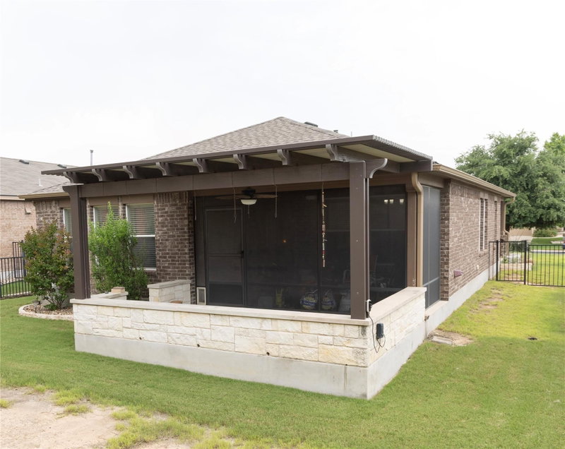 Property photo 32