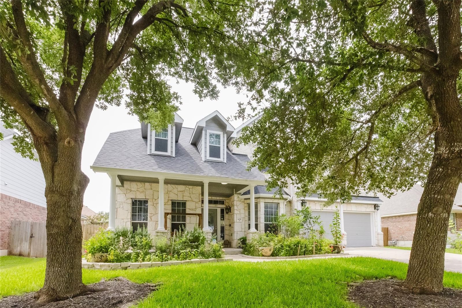 608 Stansted Manor DR - Photo 1