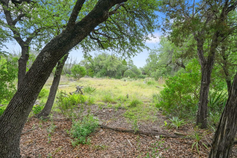 Property photo 28