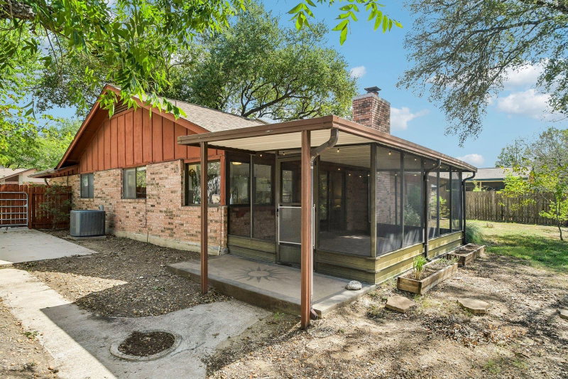 Property photo 33