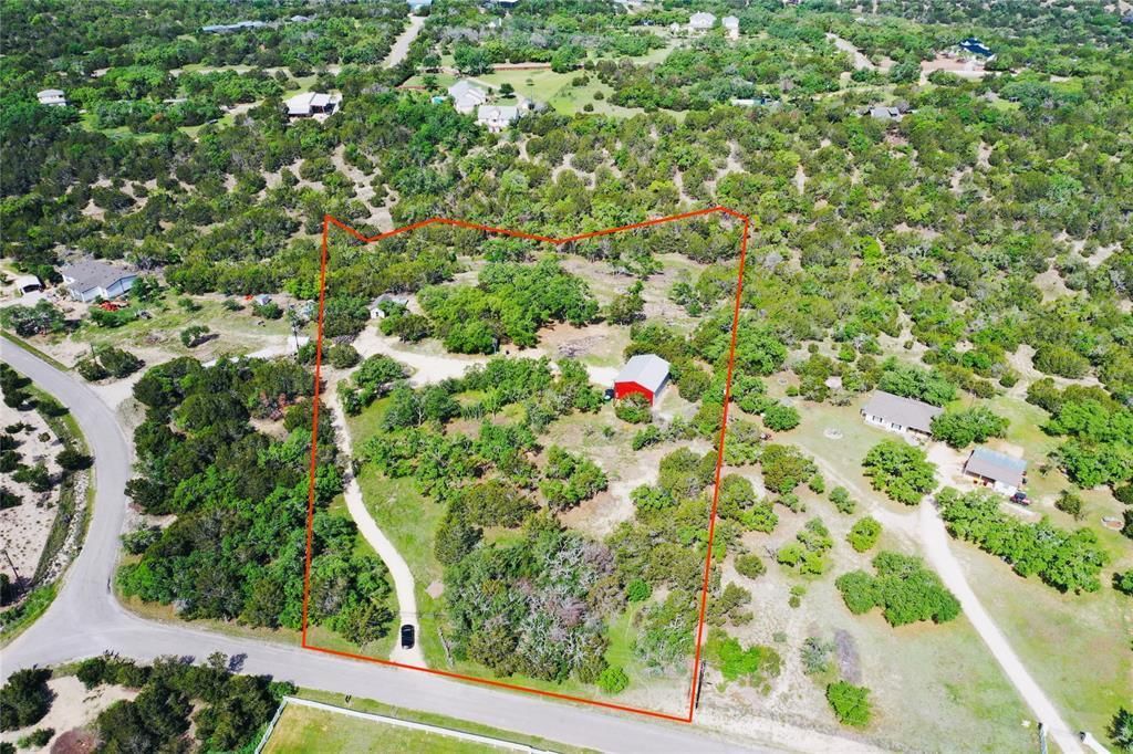 560 Longview RD - Photo 1