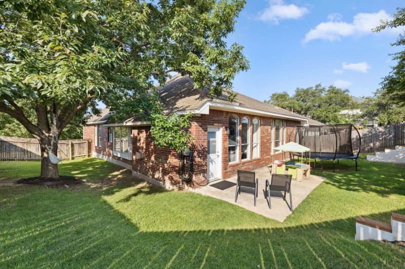 Property photo 31