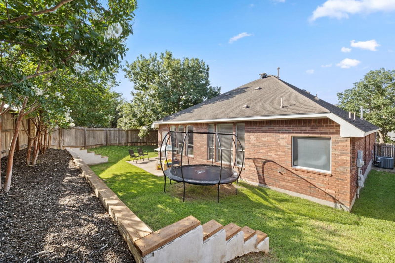 Property photo 33