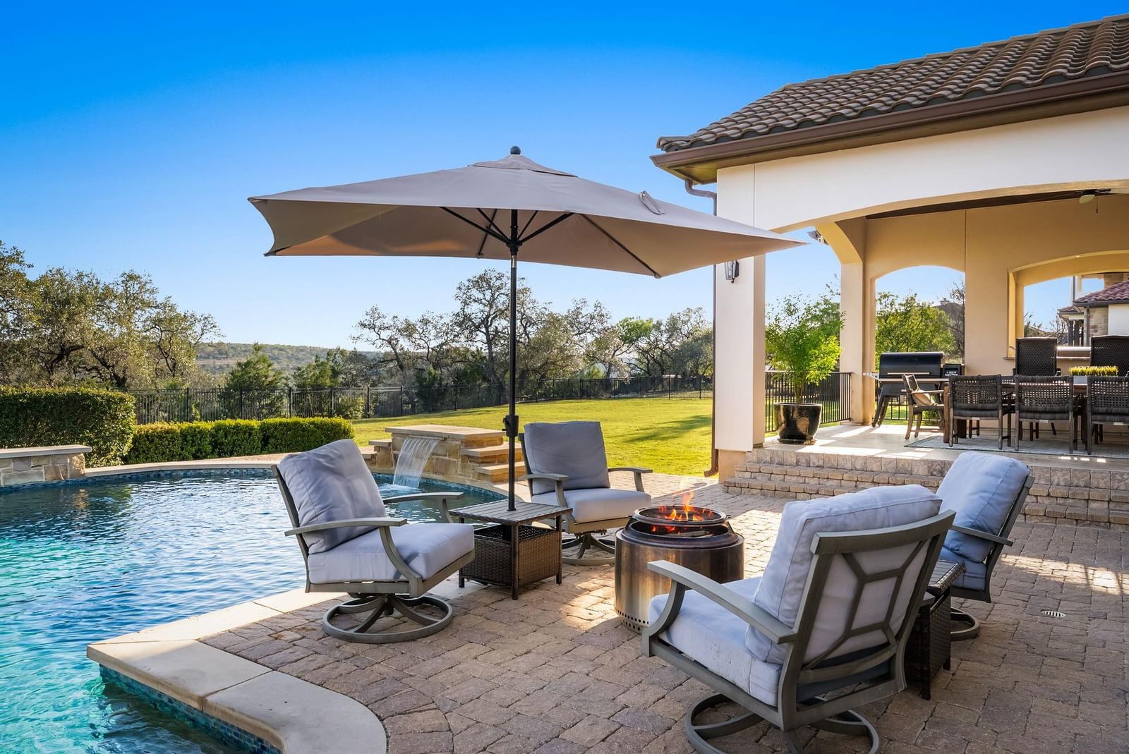 Photo 34