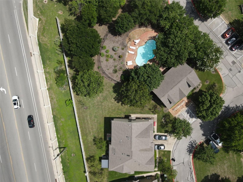 Property photo 32