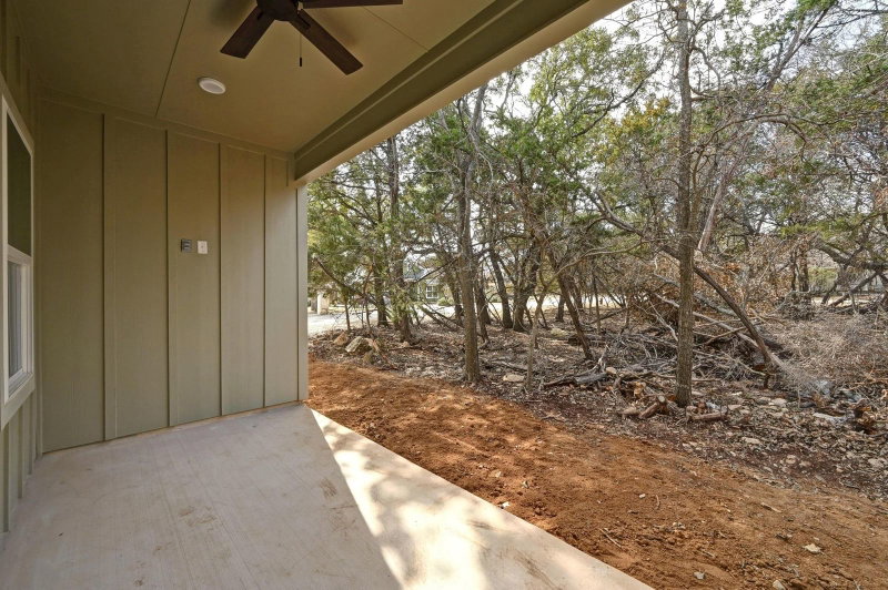 Property photo 35