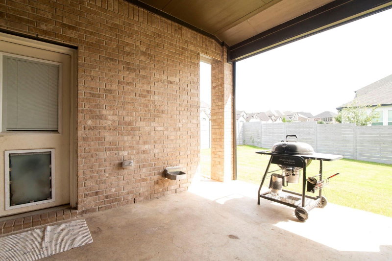 Property photo 31