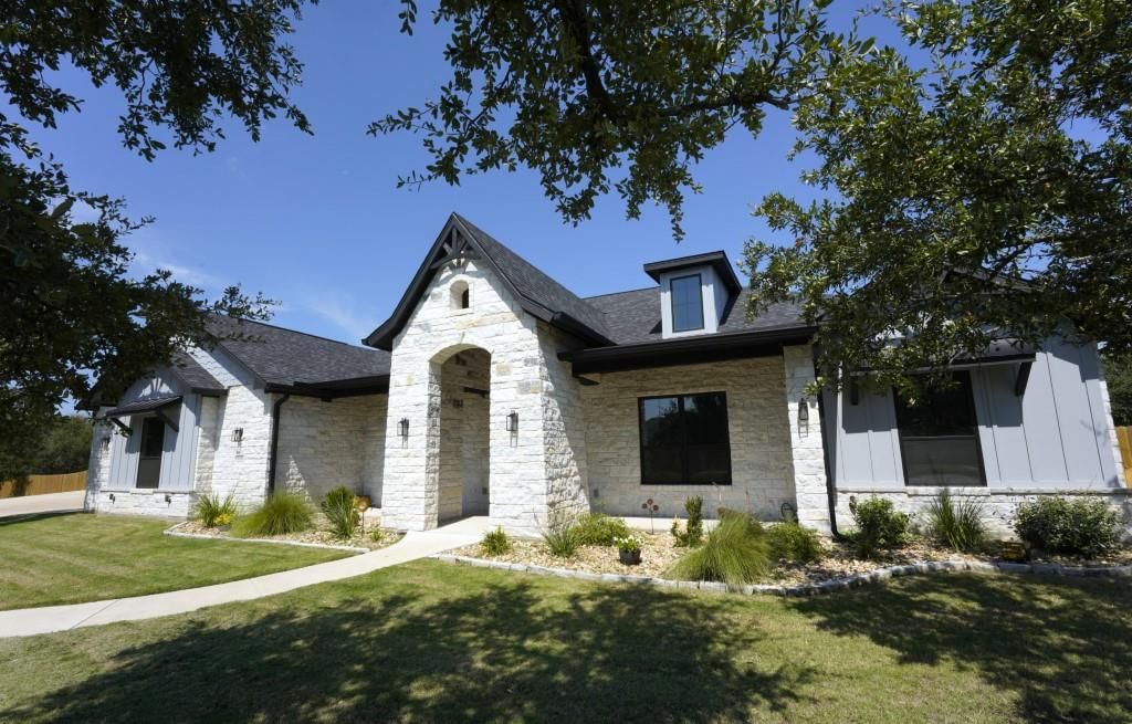 9006 Abby Lee LN - Photo 1