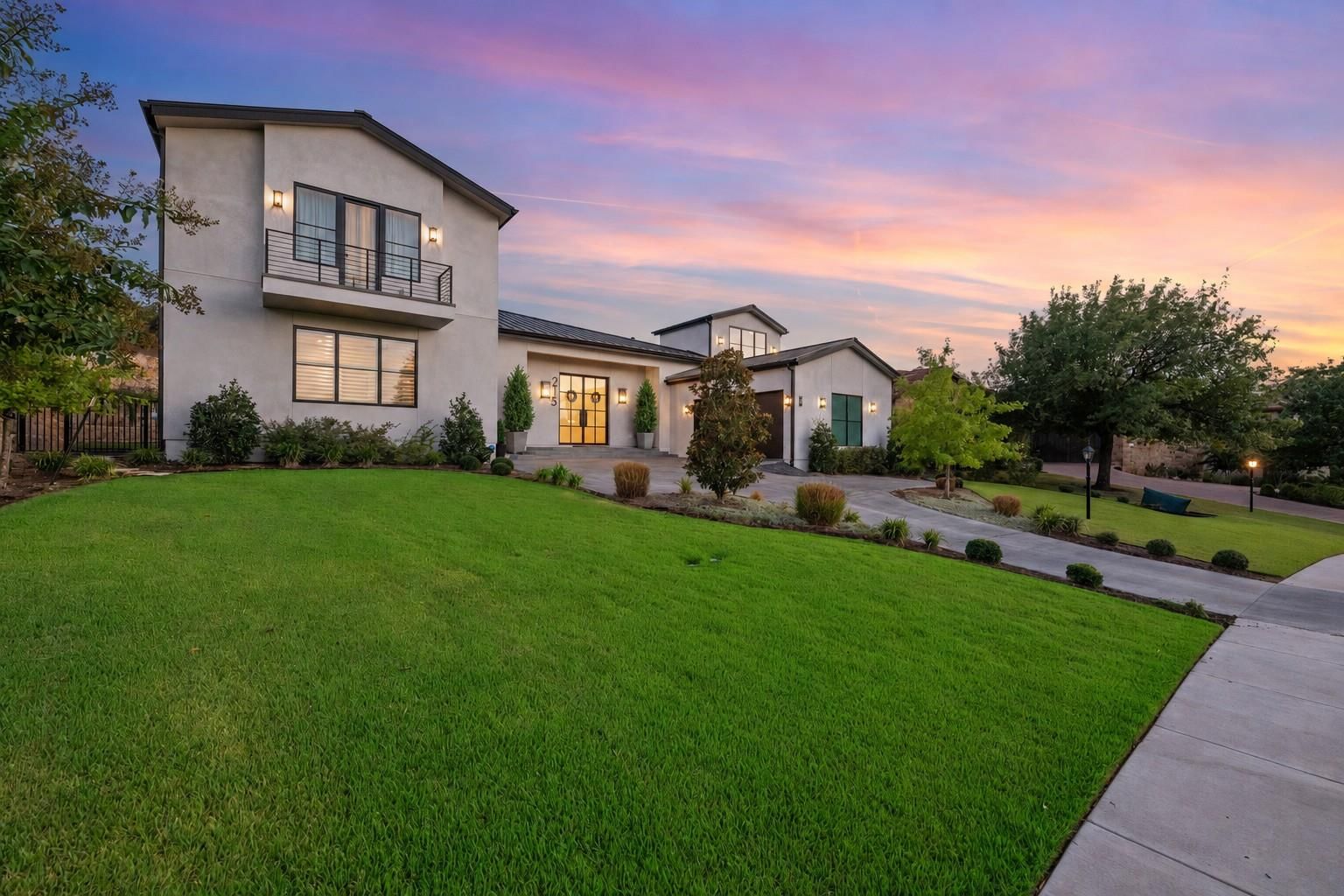 215 Golden Bear DR - Photo 1