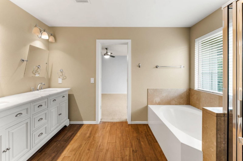 Property photo 28