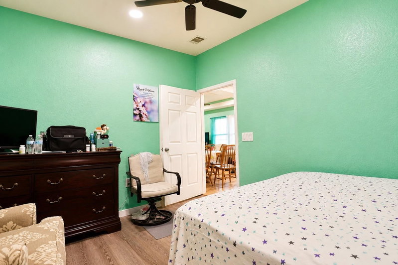 Property photo 27