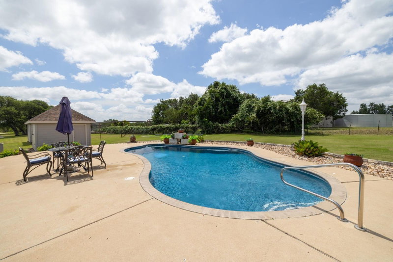 Property photo 32
