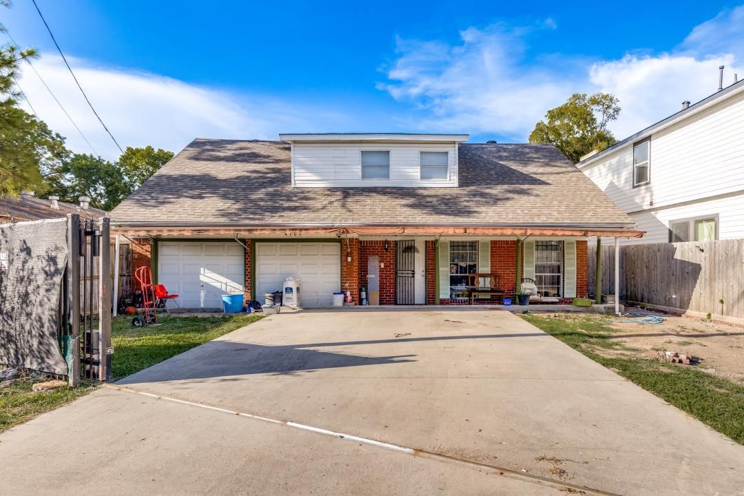 4709 Baton Rouge ST - Photo 1