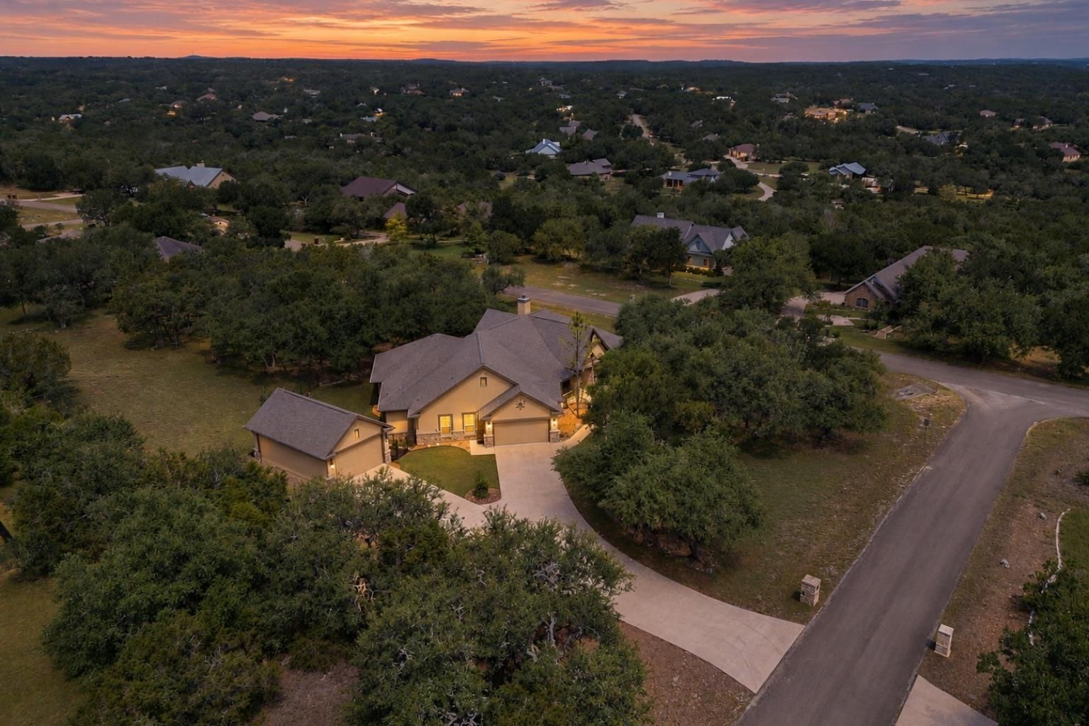 128 Portulaca CT - Photo 1
