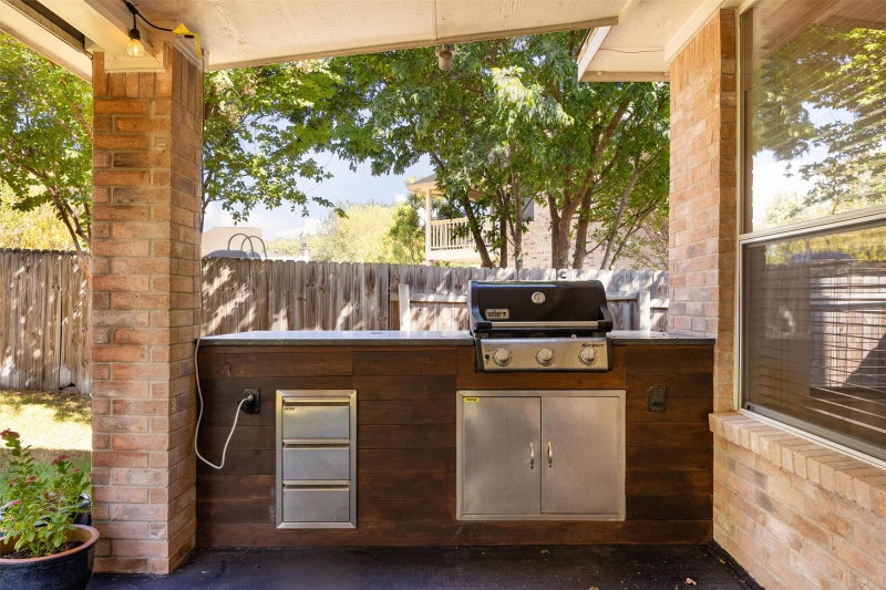 Property photo 36