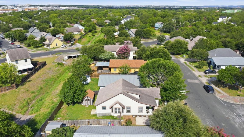 Property photo 28