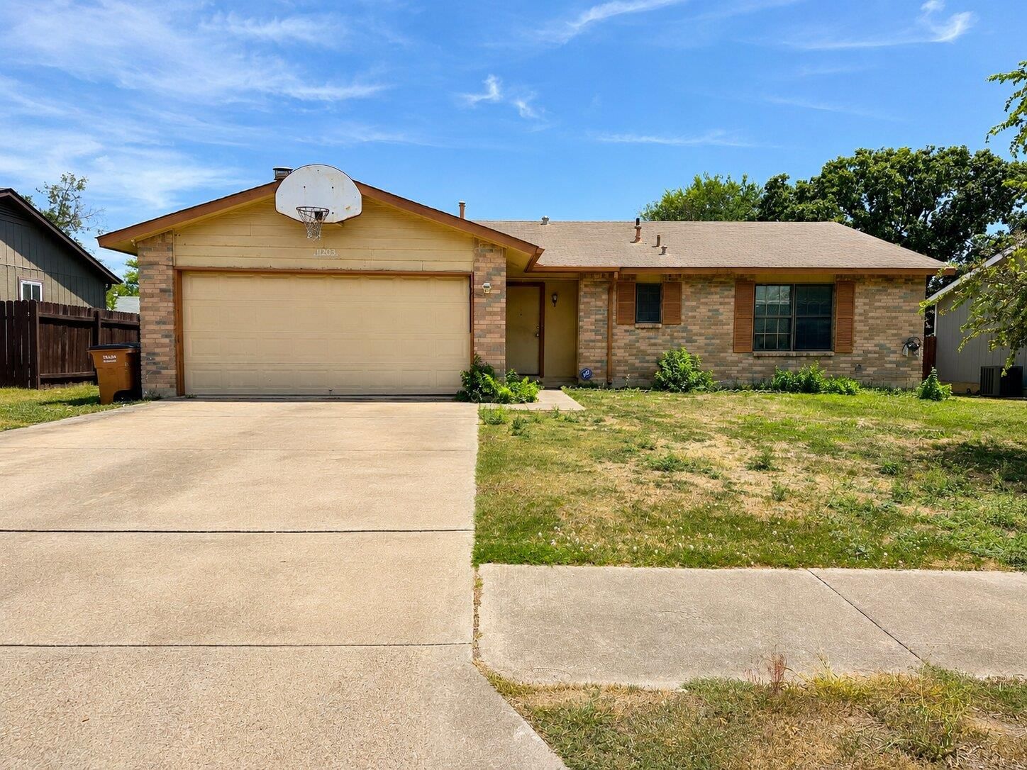 11203 Prairie Dove CIR - Photo 1
