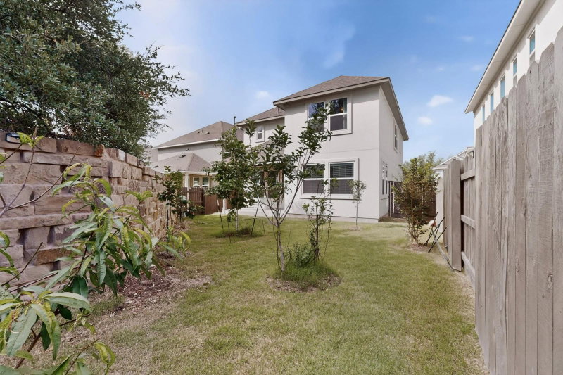 Property photo 35