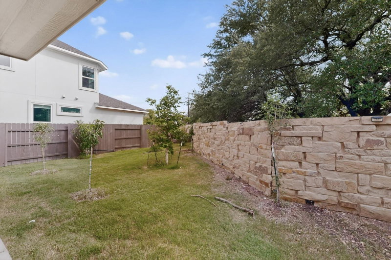 Property photo 38