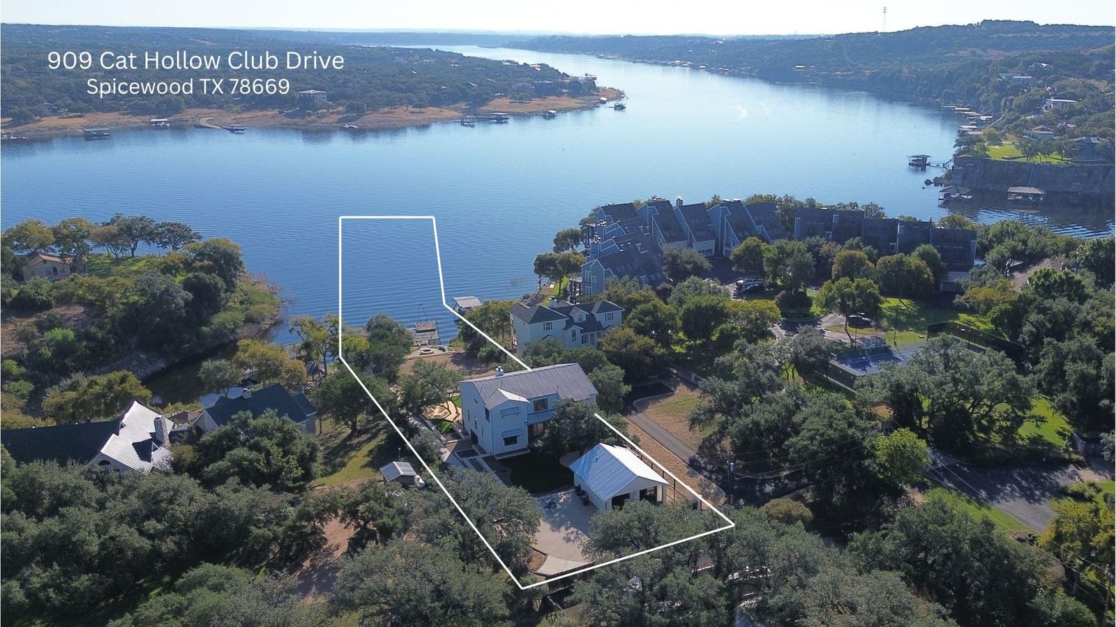909 Cat Hollow Club DR - Photo 1