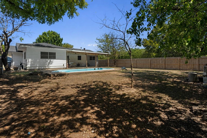 Property photo 27