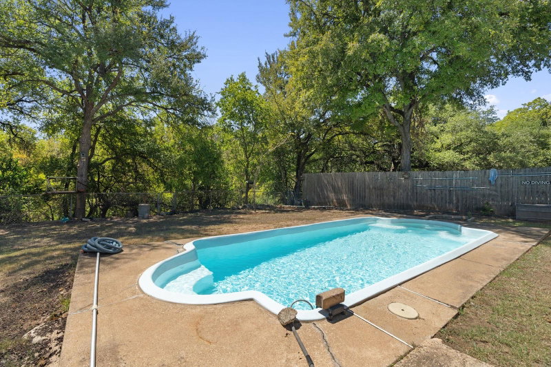 Property photo 32