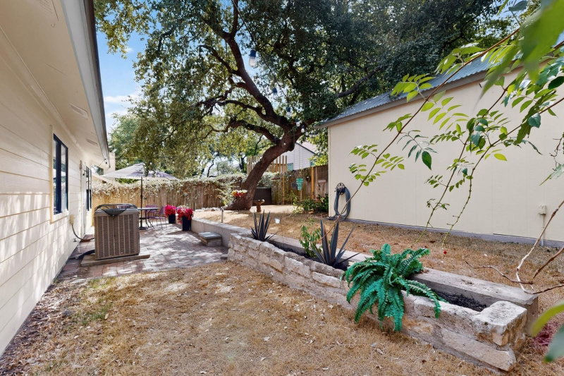 Property photo 36