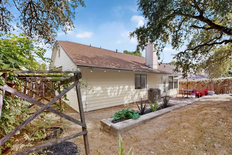 Property photo 37
