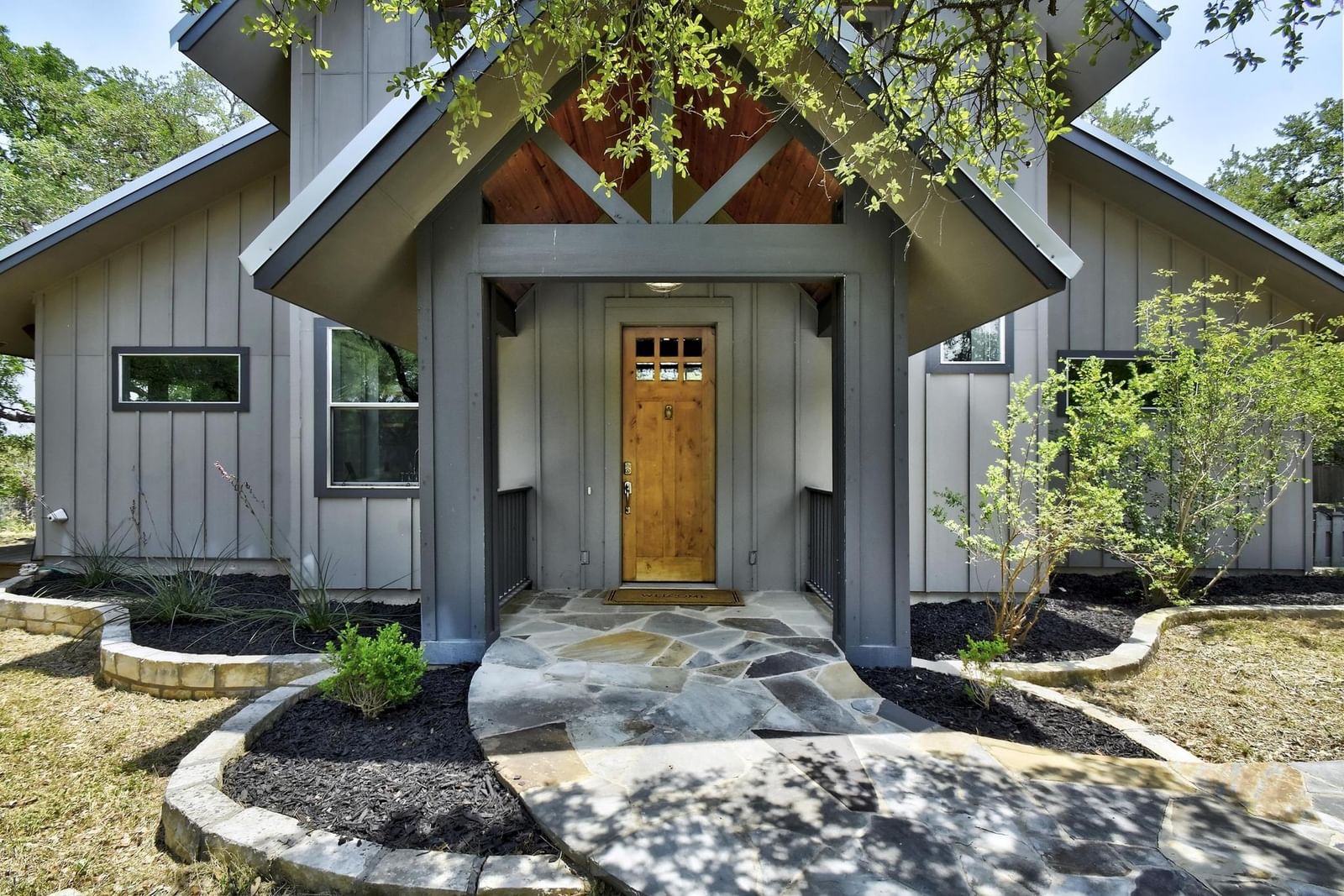 134 Narrows RD - Photo 1