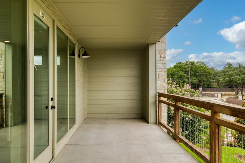 Property photo 28