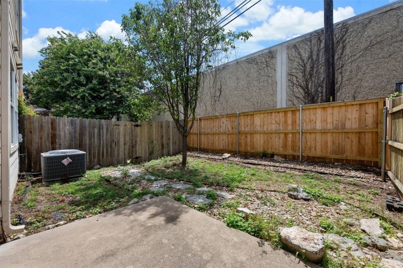 Property photo 37