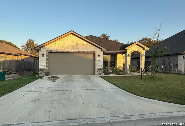 505 Holstein DR - Photo 1