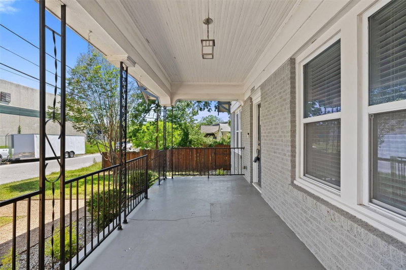Property photo 35