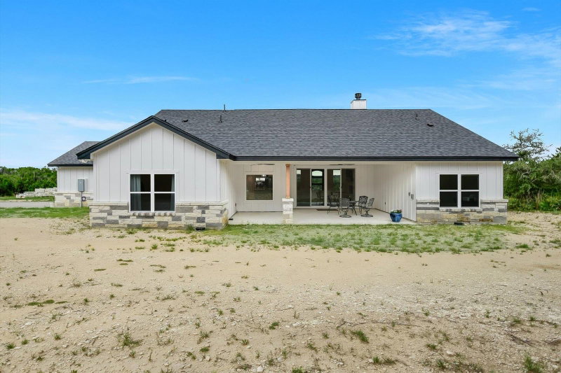 Property photo 25