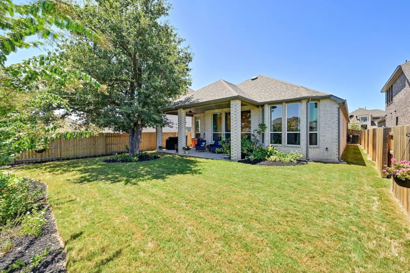 Property photo 33