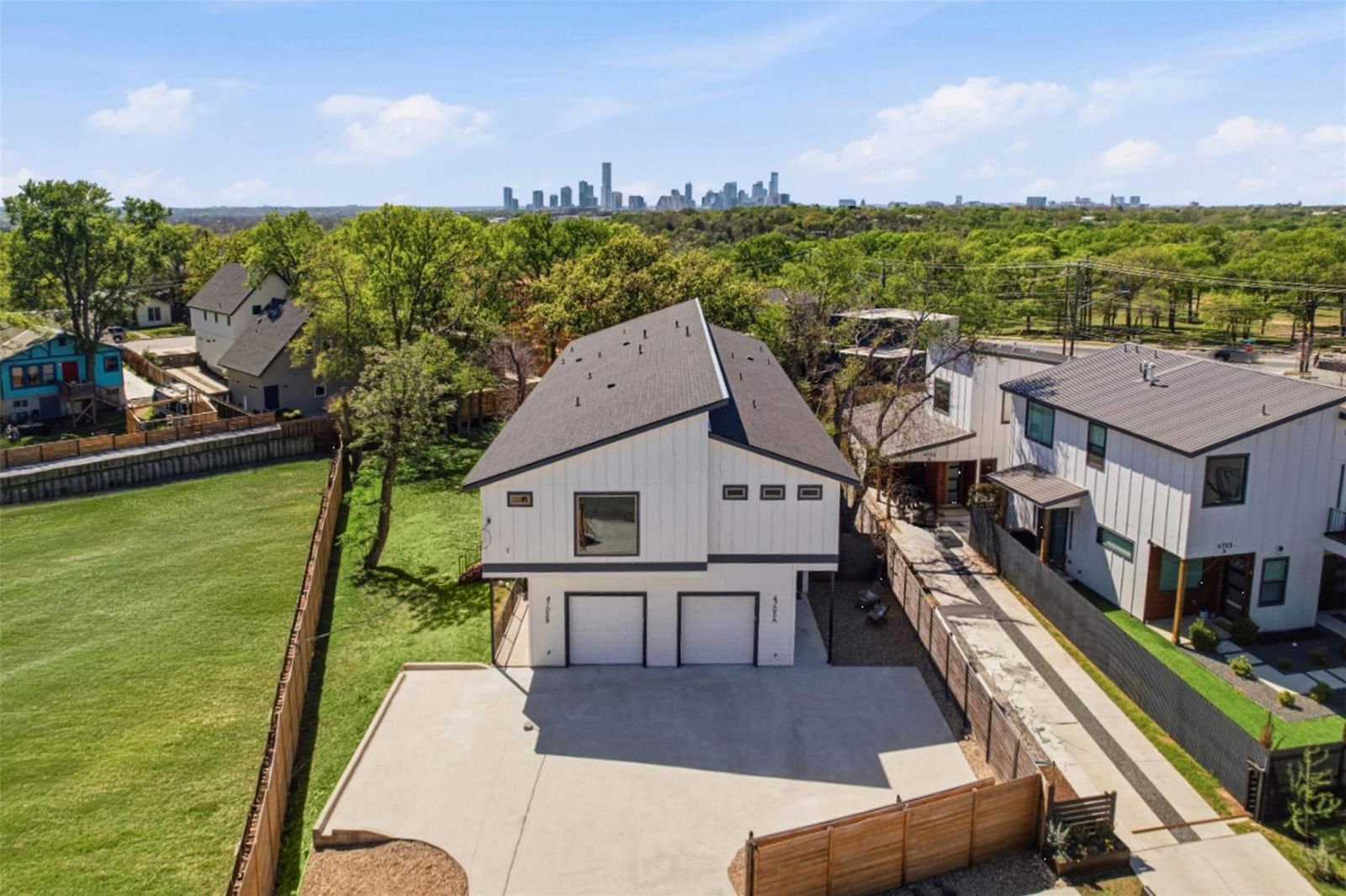 4705 Louis Ave #A & B - Photo 1
