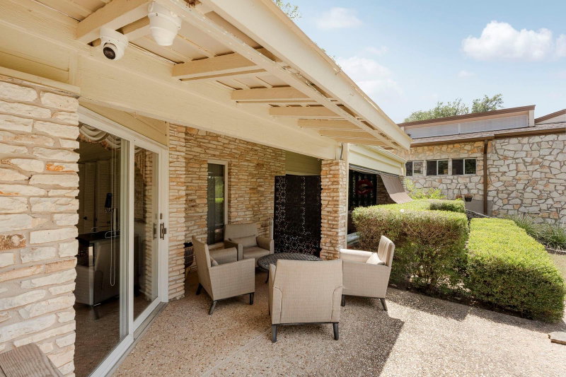 Property photo 36