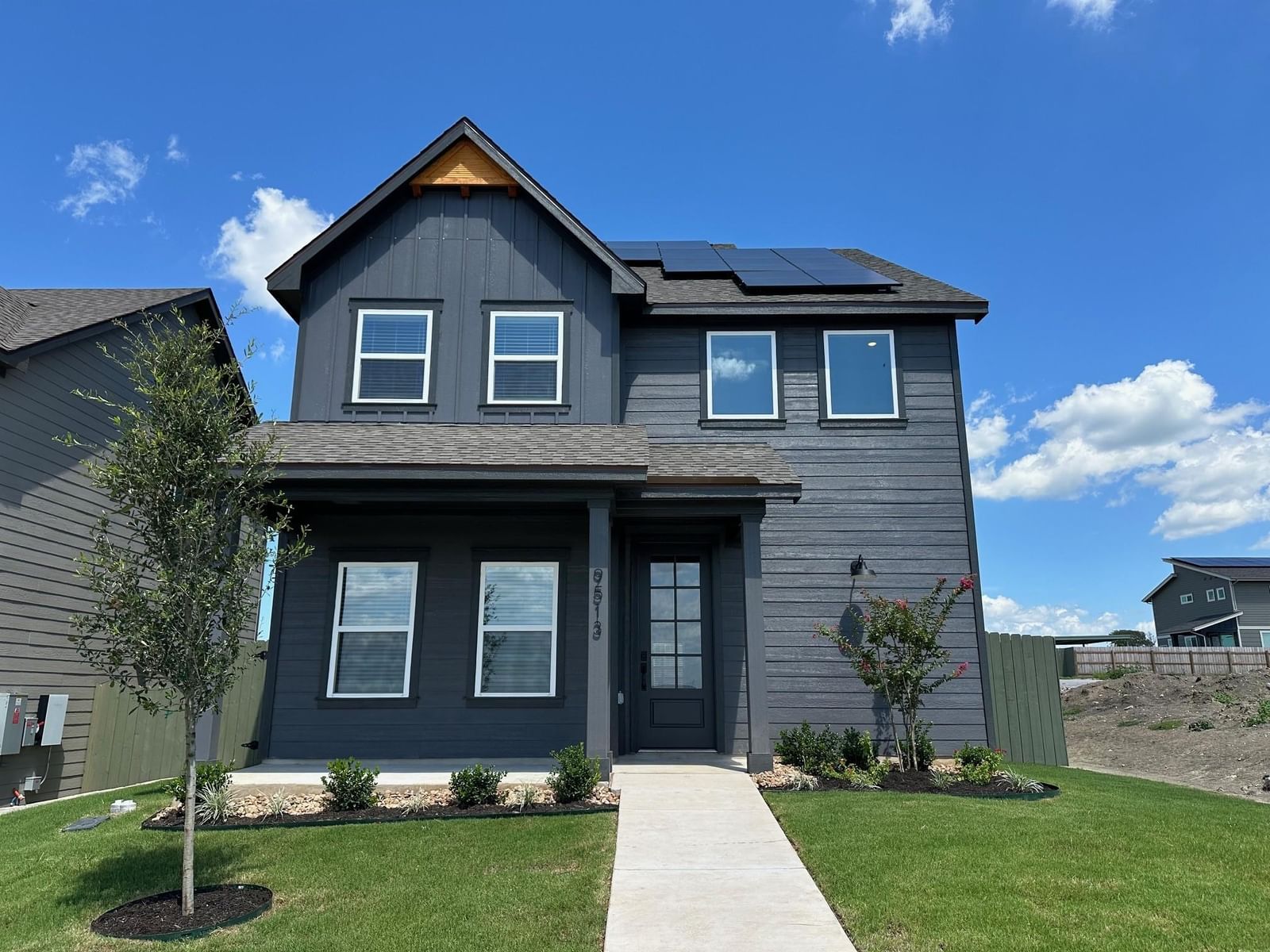 9513 Balmy LN - Photo 1