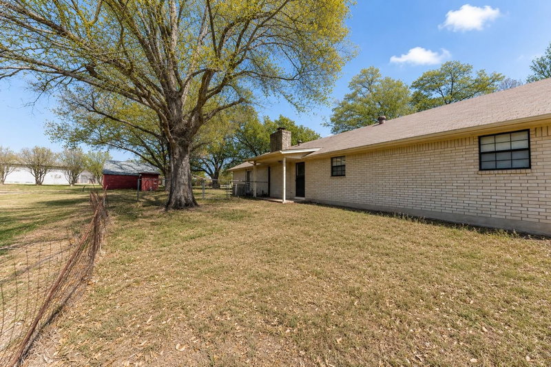 Property photo 31