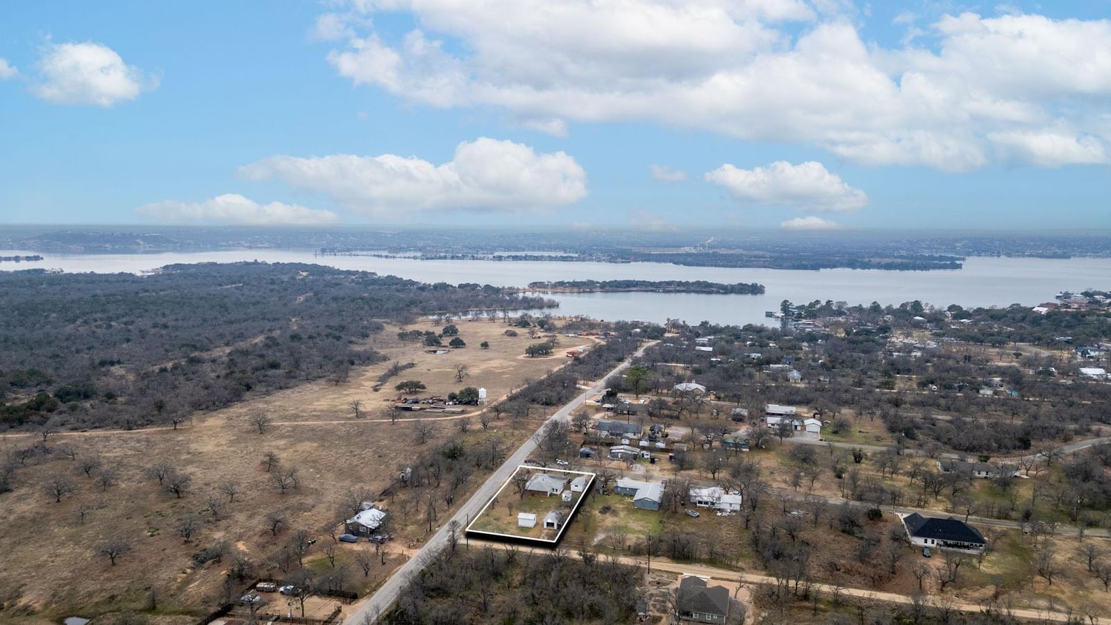 1701 Valley View LN - Photo 1